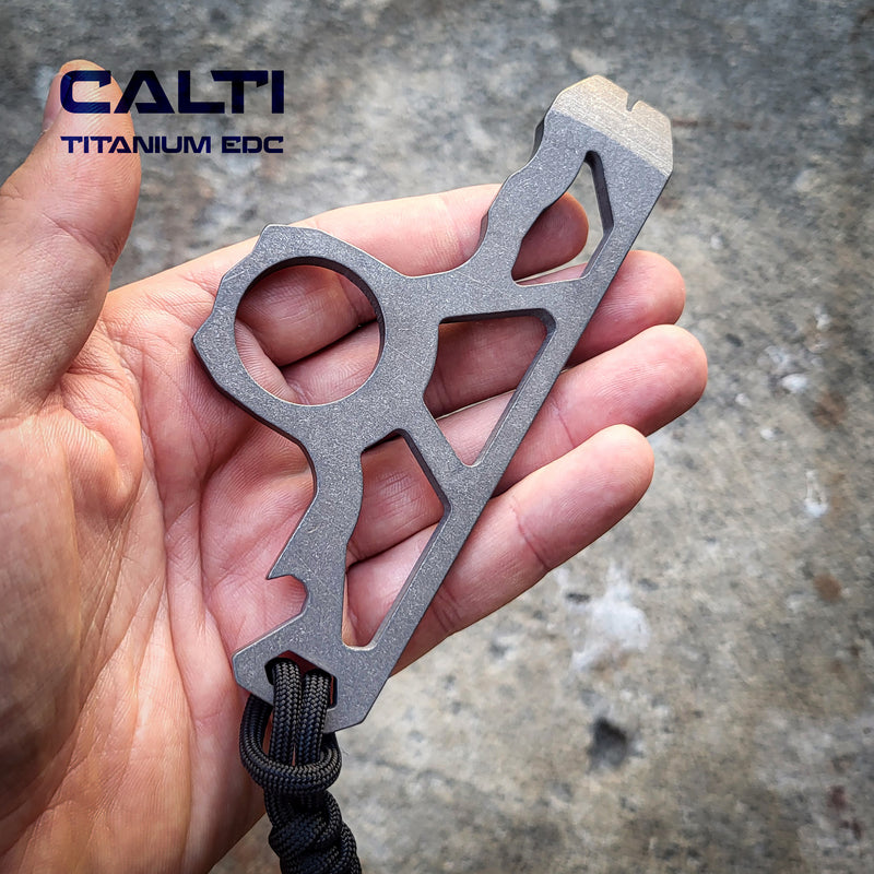 Load image into Gallery viewer, EDC Titanium Knuck-Style Keychain: Titanium Multi-Tool, Bottle Opener &amp; Pry Bar
