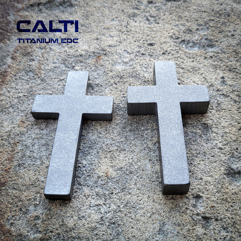 Load image into Gallery viewer, Big Titanium Cross, Hypoallergic Christian Custom Accessory, Necklace or Keychain
