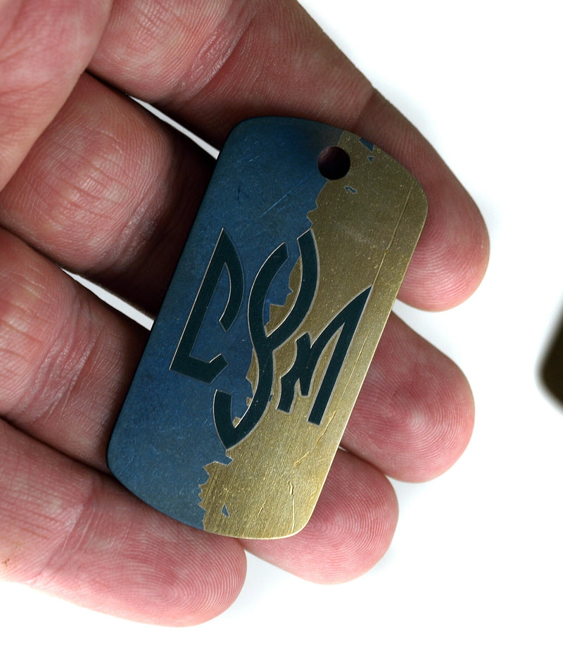 Load image into Gallery viewer, Tridend Titanium tag, Military badge, military Tag, Hypoalergic, pet tag, titanium edc, medical tag, medical alert tag, engraved tag
